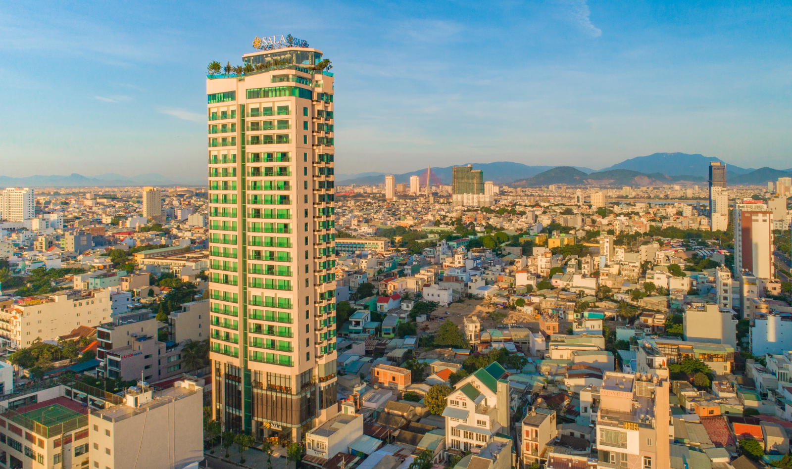 TOP 5 BEST THE 4 -STAR HOTELS IN DA NANG