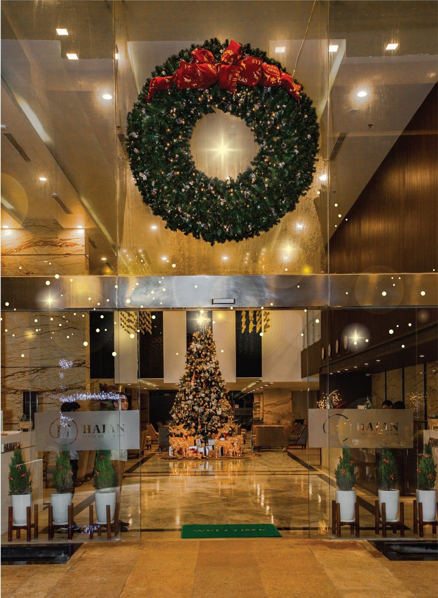 TOP 5 BEST HOTELS WITH THE MOST BEAUTIFUL CHRISTMAS DECORATION IN DANANG