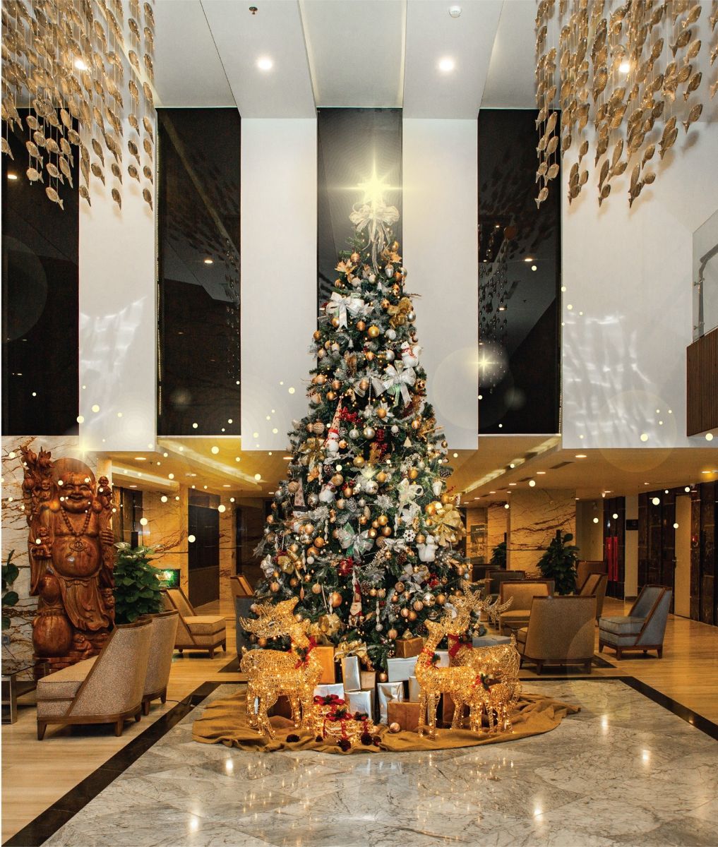 TOP 5 BEST HOTELS WITH THE MOST BEAUTIFUL CHRISTMAS DECORATION IN DANANG