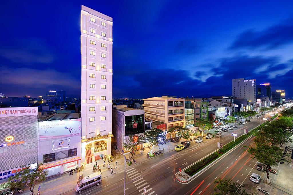 TOP 5 BEST 4 -STAR HOTELS NEAR DRAGON BRIDGE IN DA NANG